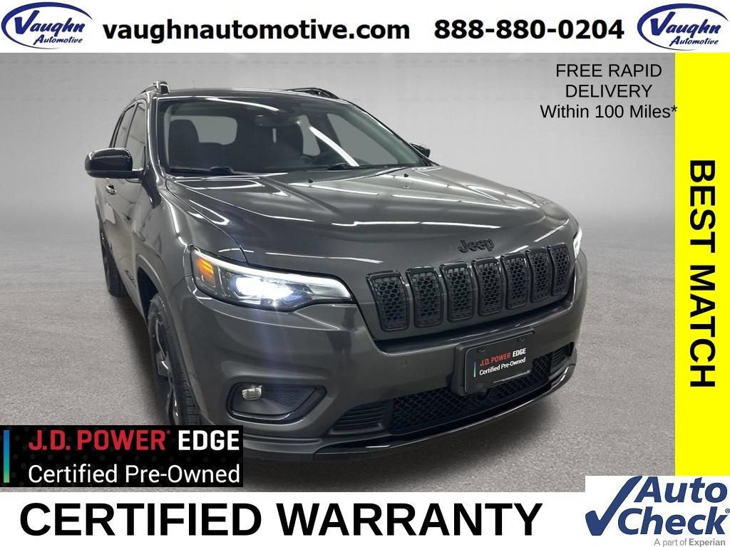 2023 Jeep Cherokee Altitude Lux in Gray — front three-quarter view
